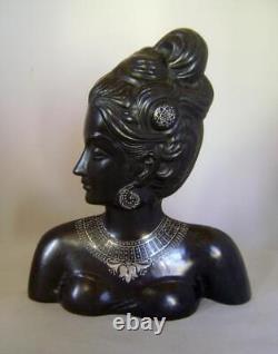 Sculpture murale en argent rare en incrustation d'argent d'une tête de femme en Bidri Ware vintage