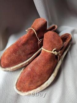 Souliers MOCCASINS antiques FAITS MAIN rustiques TAILLE 9 vintage POSTE DE COMMERCE indien