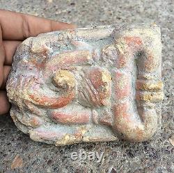 Statue ancienne en pierre de sable sculptée à la main de Lord Ganesha de l'époque vintage