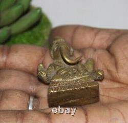 Statue religieuse antique en laiton de Ganesh, petit objet de collection vintage des années 1980