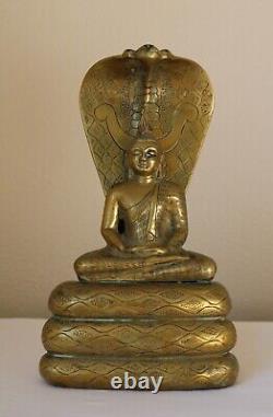 Superbe Statue De Bouddha En Laiton Ceylan, Gem Inclaid Naga Vintage Milieu 20ème C Inde