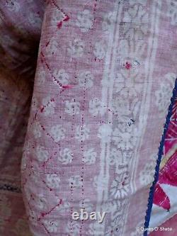 Tenture murale antique en broderie textile Dharanio Inde Saurashtra Gujarat