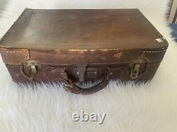 Valise De Voyage En Cuir Vieux Vintage Antique Rare Décor Maison Collectible