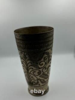 Verre/Tasse en laiton antique fait main vintage indien pour la décoration intérieure